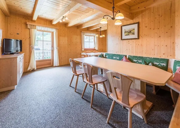 Almliesl Scho-568 度假居 *